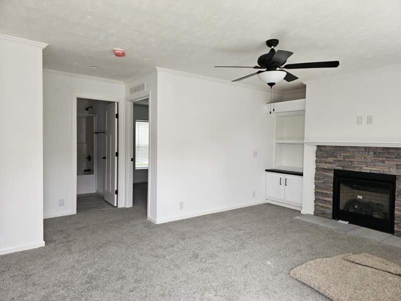 Listing-1504-Photo-07d113f5-3e2b-44f8-88c8-ef2c3ab8abb8.jpg