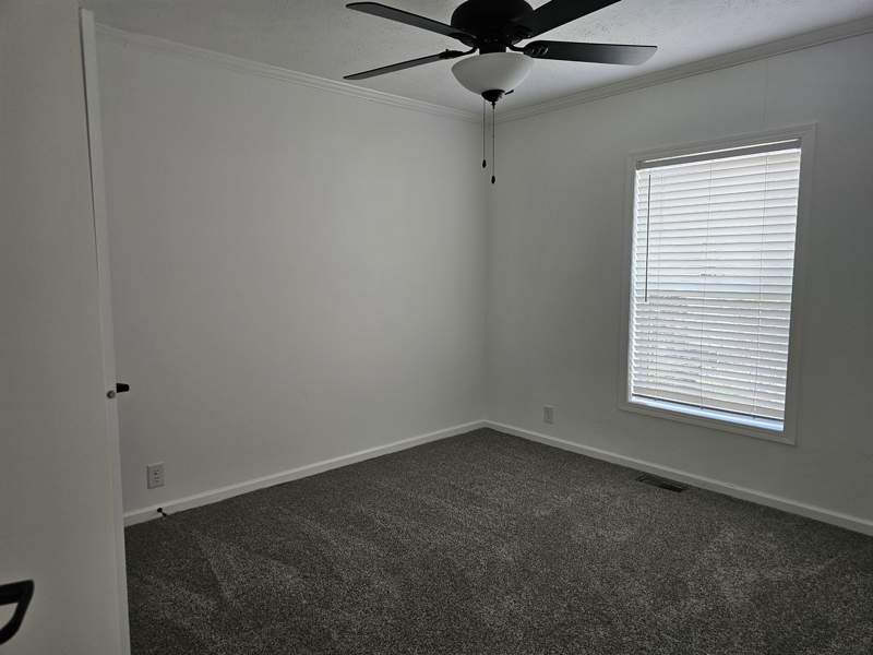 Listing-1504-Photo-a9928505-92e8-4568-a4f6-df04ec23af63.jpg