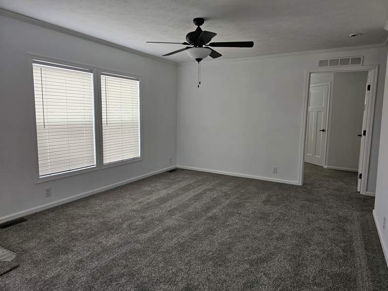 Listing-1508-Photo-429b7d82-403a-4c01-8c49-3f6b51f15022.jpg