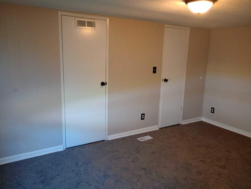 Listing-1336-Photo-64d93f48-fbf1-43ac-be81-7f4a284bbda4.jpg