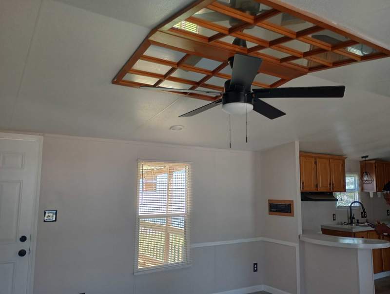 Listing-1336-Photo-e0dbed48-228e-49e5-9ae3-2dc4363b99a3.jpg