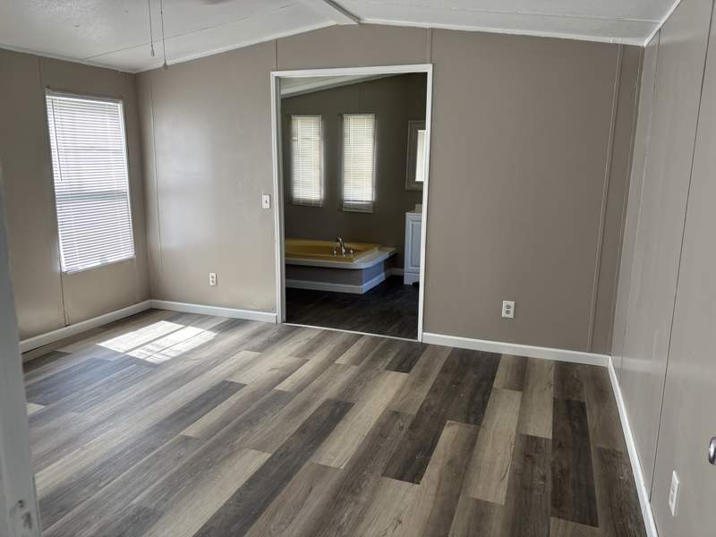 Listing-1431-Photo-8d990481-ebd4-41c1-8341-c121c93585c3.jpg
