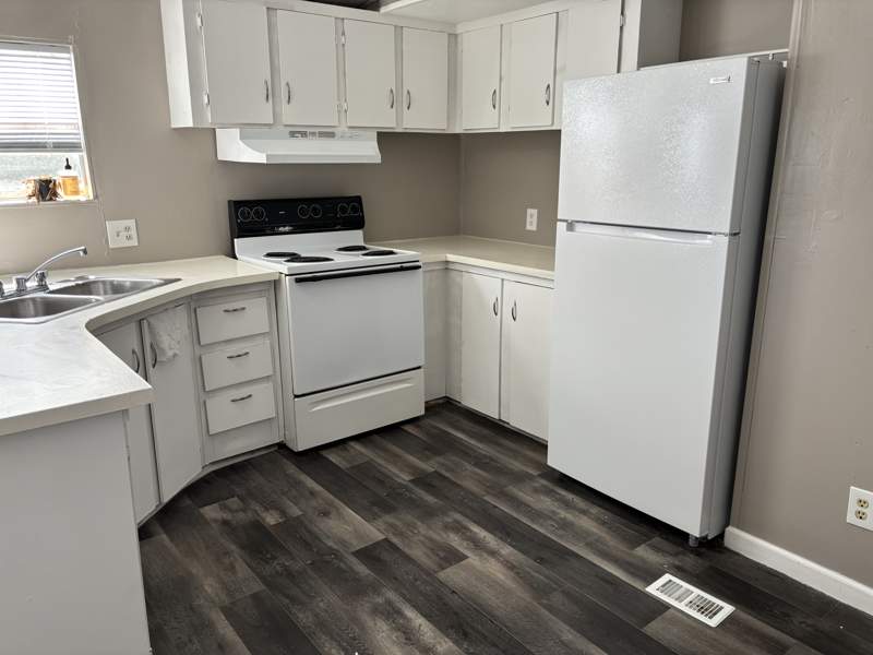 Listing-1431-Photo-9865b356-0cd2-49ae-896c-e53d04352486.jpg