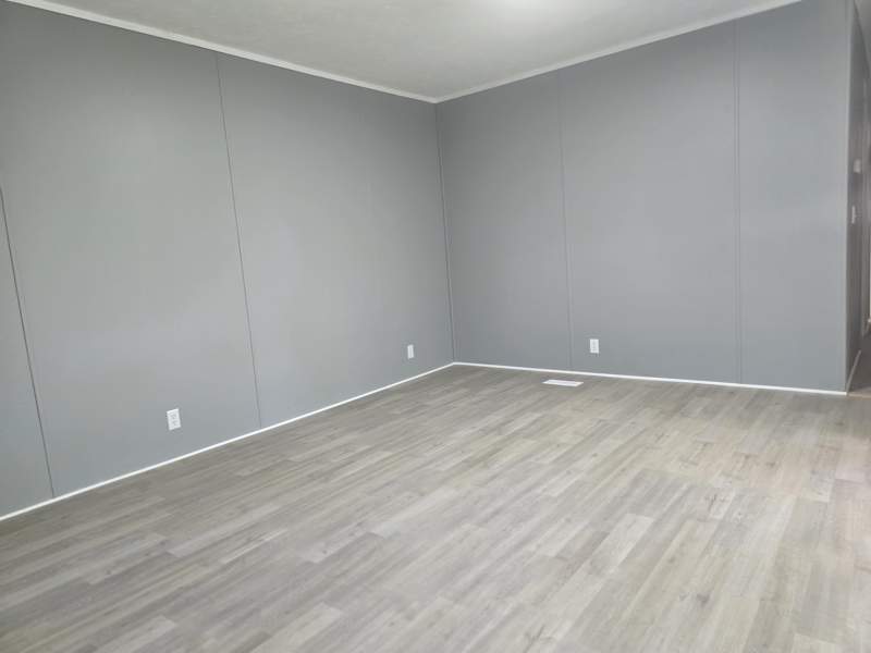 Listing-1930-Photo-fcc88dd3-b409-4477-9485-5c26ea1510c9.jpg