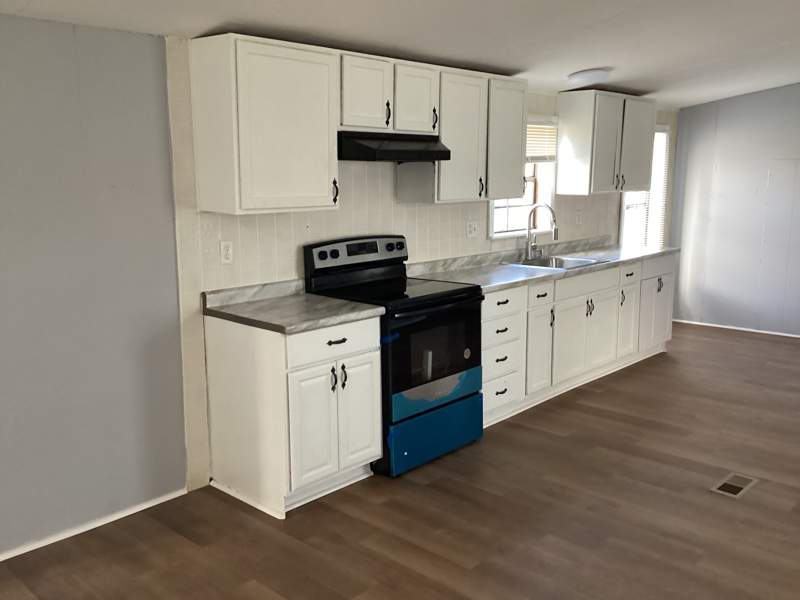Listing-1355-Photo-05c7d666-16ad-40a2-9292-e3e2f1578b0c.jpg