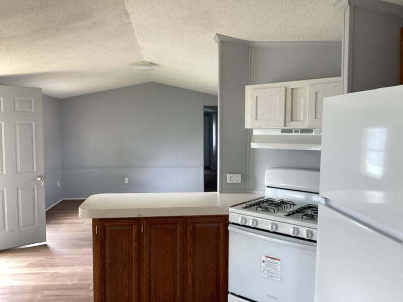 Listing-1925-Photo-734f383a-5d27-4de5-a3e9-df08aef03488.jpg
