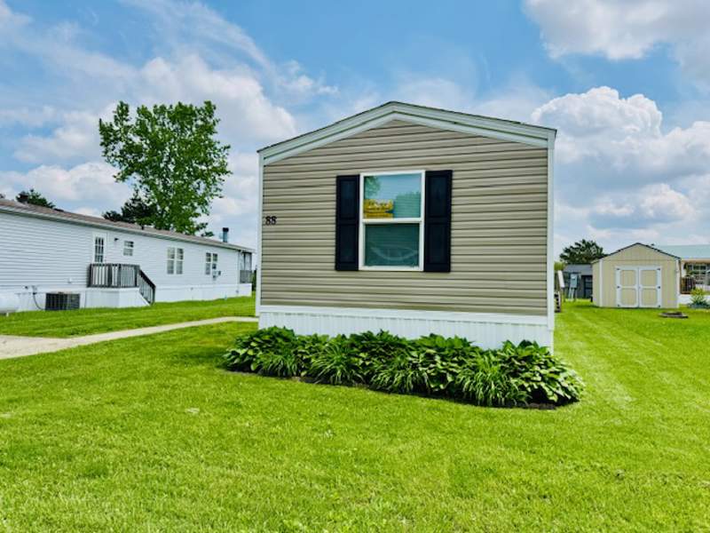 Listing-1413-Photo-ea147e82-0b33-4fc1-9769-48d37496d694.jpg