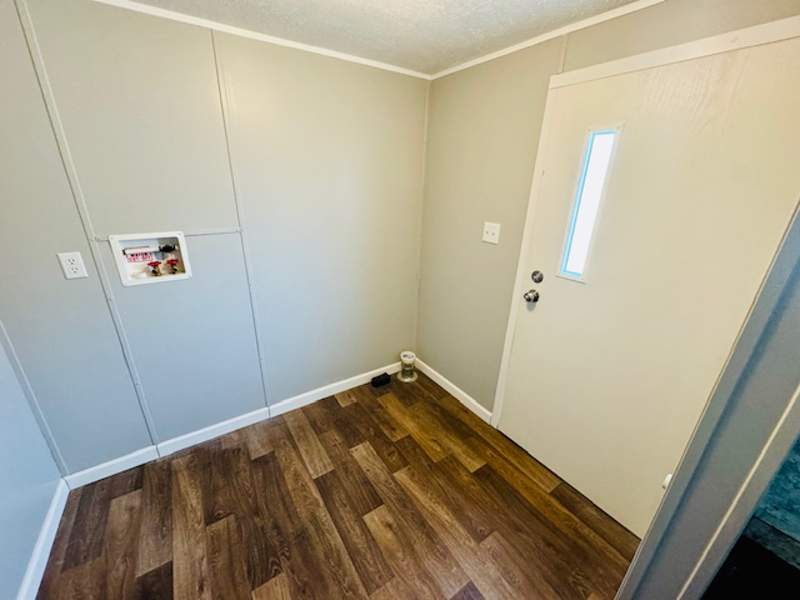 Listing-1520-Photo-bfc15711-20f9-4790-838e-bfa6d953cfea.jpg