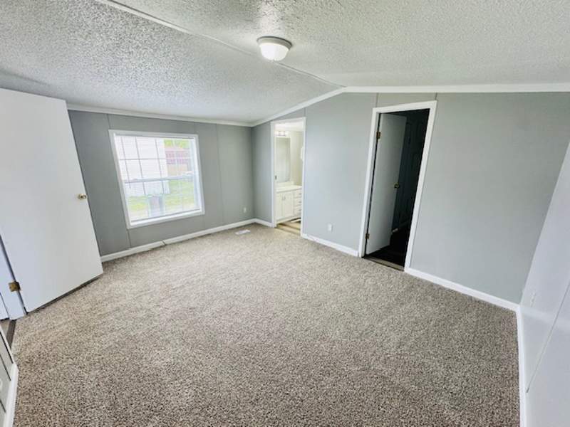 Listing-1919-Photo-a0136dc5-b295-4e9b-97c3-59131604a496.jpg