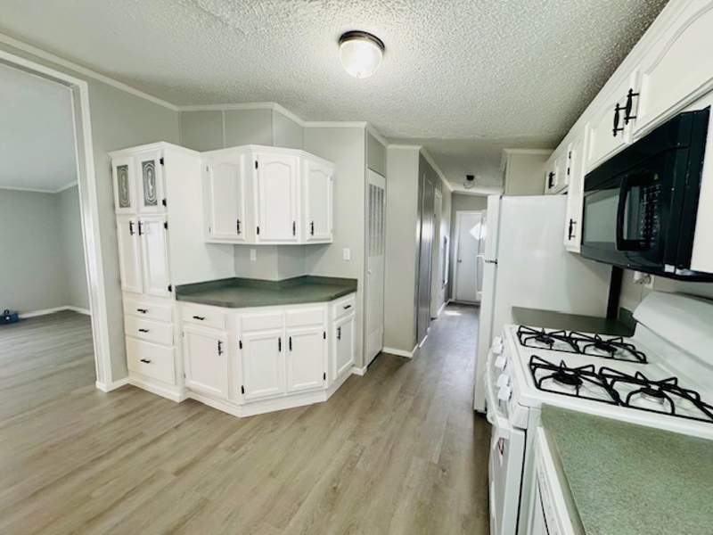 Listing-1939-Photo-a30661c6-1edb-4088-9efd-c41794989125.jpg