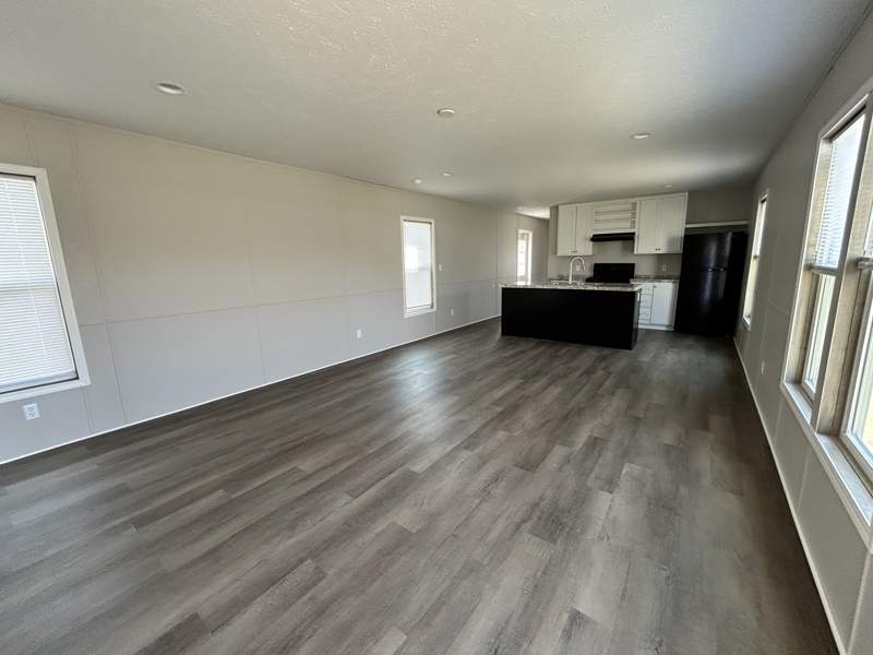 Listing-1440-Photo-3eed9623-7b61-4cc1-9640-9793e73e955c.jpg