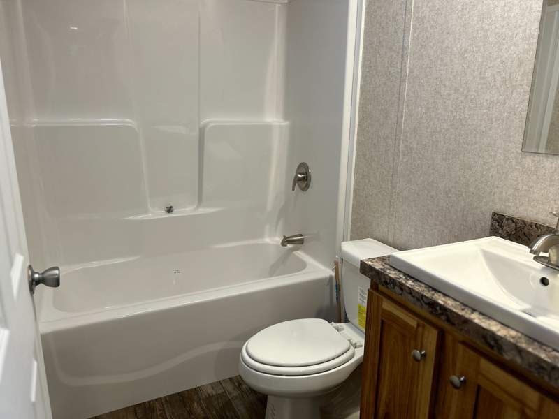 Listing-1451-Photo-692b33f6-6a84-4453-b5fb-5604f493b1d7.jpg