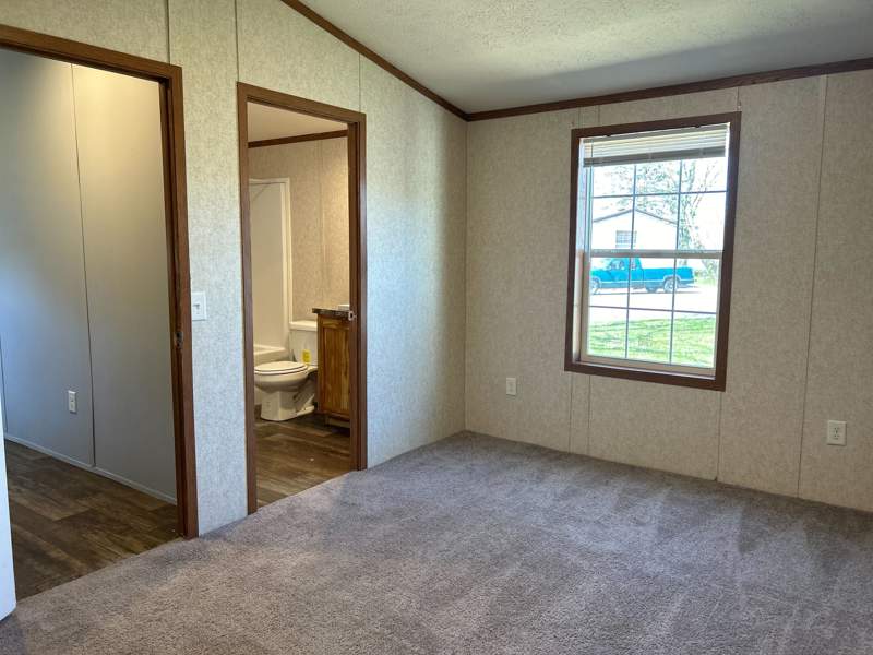 Listing-1451-Photo-78f9cdd8-2d92-4d26-bd1e-3aba4ca7e093.jpg
