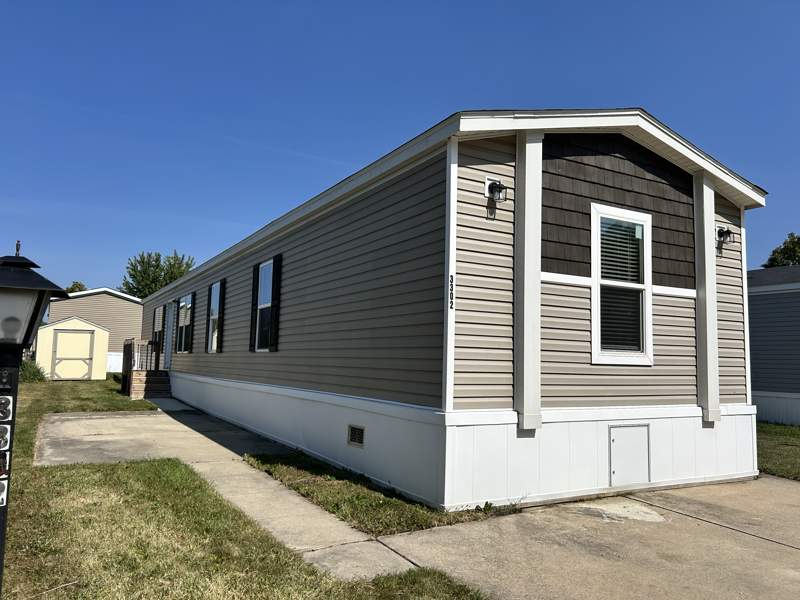Listing-1457-Photo-610c2226-2c00-423a-b71e-b05f7113bb7f.jpg