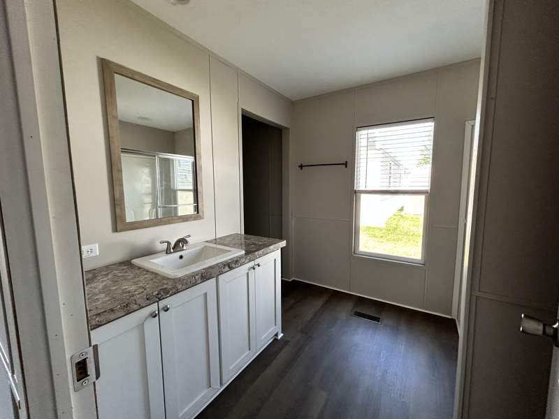 Listing-1457-Photo-cb12f944-dd50-46cd-b226-335ba27d2734.jpg