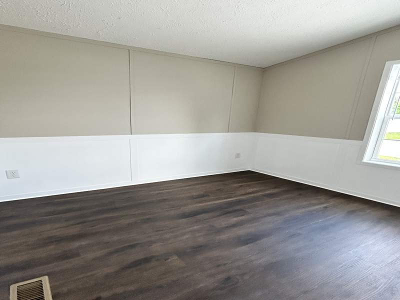 Listing-1469-Photo-1494c98b-5804-4306-a85b-399171305eeb.jpg