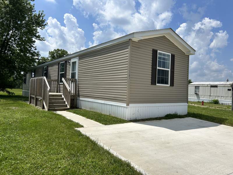Listing-1469-Photo-a011590f-ede7-46b4-a615-d8a6e3b7b8e7.jpg
