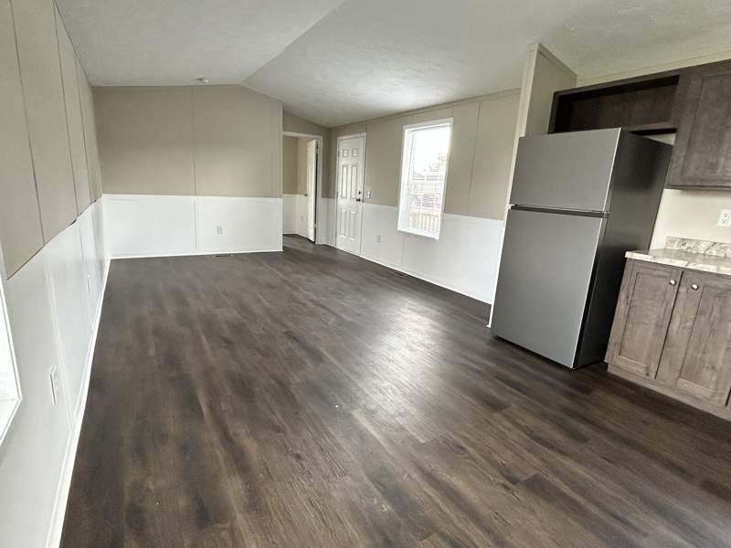 Listing-1469-Photo-f159a391-69d7-4d61-aa87-fd6625268f88.jpg