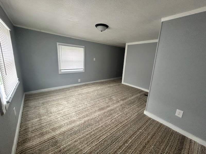Listing-1478-Photo-7d23e23c-e1cb-42ed-ace3-18c5871d42d0.jpg