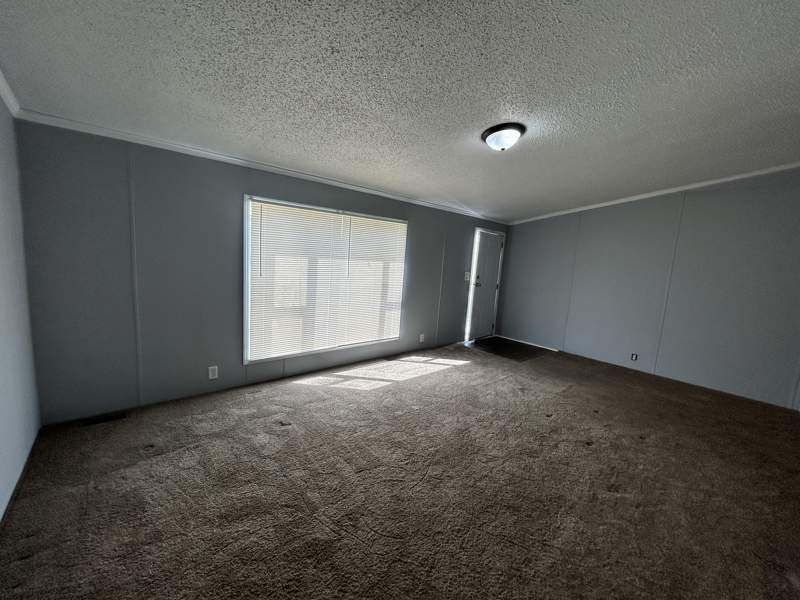 Listing-1491-Photo-8d3cc313-2d6b-4a6d-852e-04dd98554a1f.jpg