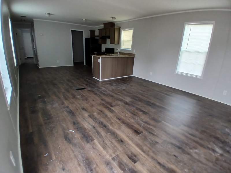 Listing-1941-Photo-b65de123-988f-4c2b-9cba-7e936191e698.jpg