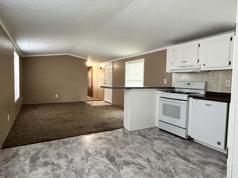 Listing-1950-Photo-00566b69-25fd-4ce7-b783-28f8f8be326b.jpg