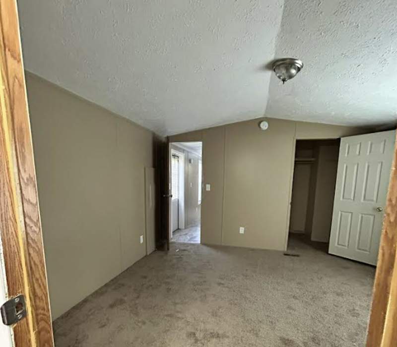 Listing-1950-Photo-2016a59e-84e1-4b88-9635-6a55f3cc73eb.png