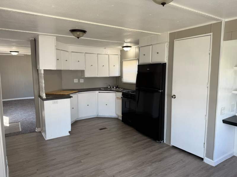 Listing-2055-Photo-264b427a-4b71-4115-947c-0c48f9cbd822.jpg