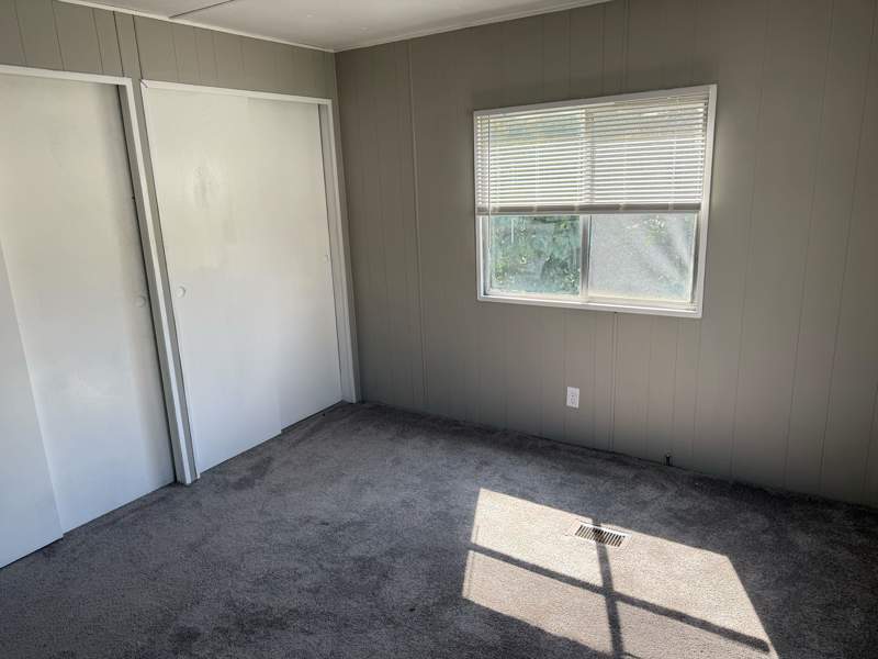 Listing-2055-Photo-6e9fd3b5-345f-4bcd-a8b0-4c32071ab6c0.jpg