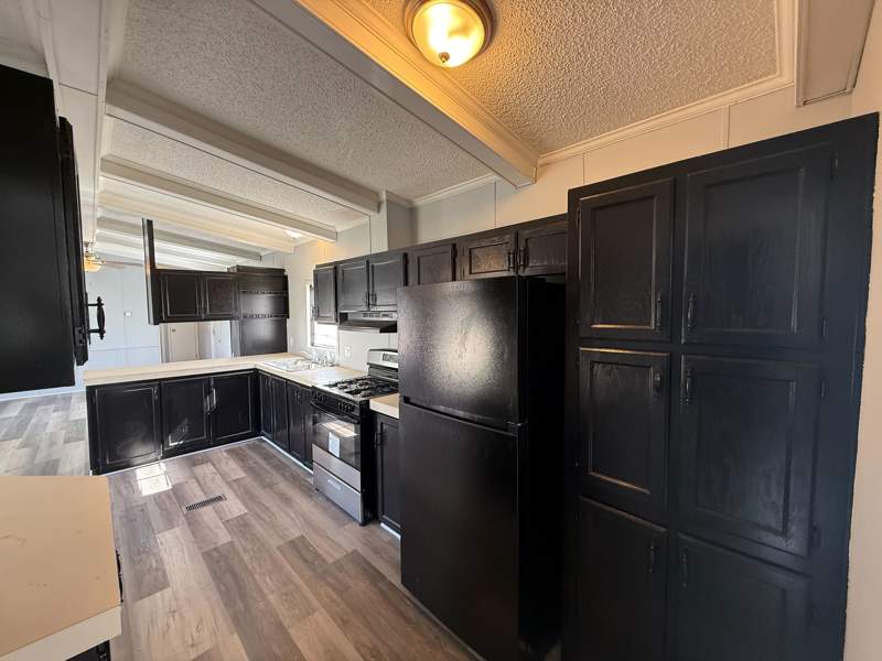 Listing-2087-Photo-44b7a020-9255-45de-be78-2fde115d5253.jpg