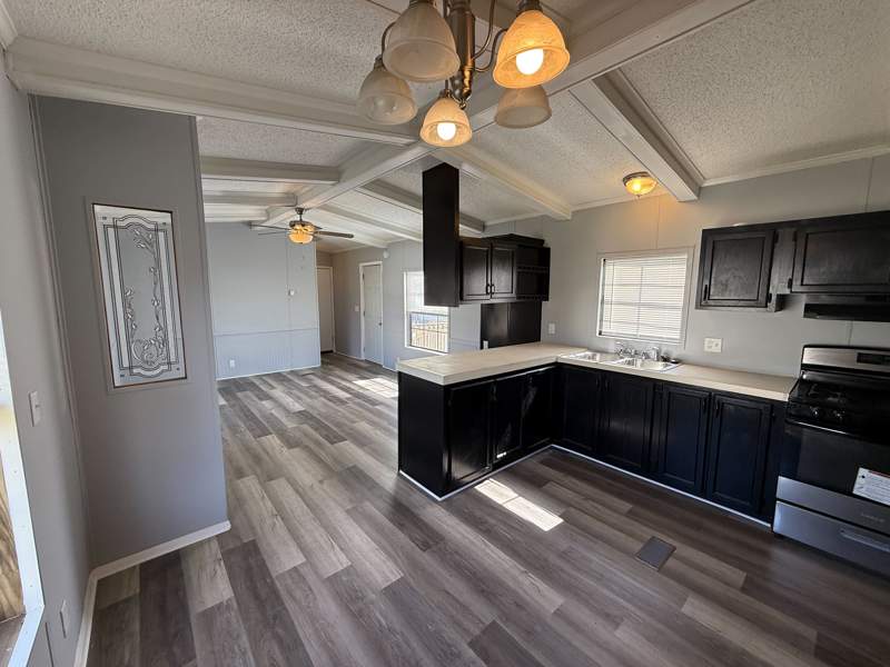 Listing-2087-Photo-96dfb514-2a5c-4e3f-8576-c45afe5bfe7b.jpg