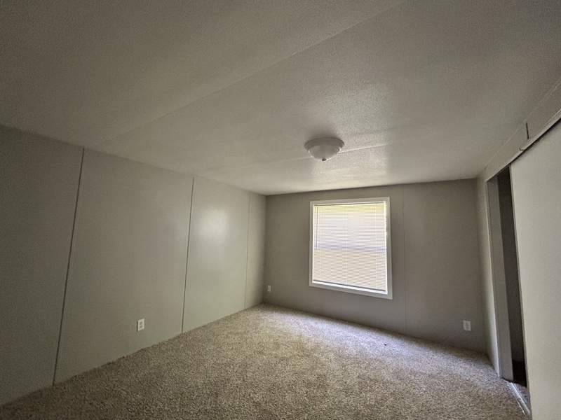 Listing-2099-Photo-b283e215-f357-4e1c-9b1b-45197ba130f6.jpg