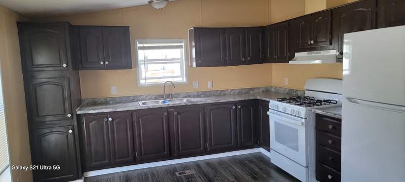 Listing-1960-Photo-7e98efce-e7e6-4a90-8357-64a5baf2c44e.jpg