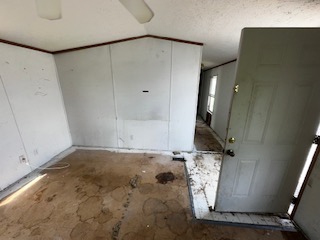 Listing-1935-Photo-c158ad07-6bd0-4db4-b989-006fff3b6441.jpg