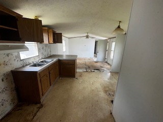 Listing-1935-Photo-c364ca2c-e9bc-44f1-82ed-688ebe0c3ab7.jpg