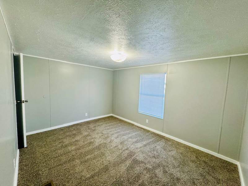 Listing-2040-Photo-1e37af02-3209-4b97-97ea-853d5115c2a6.jpg