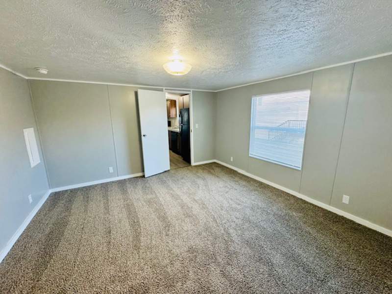 Listing-2040-Photo-7c4d969e-7cfe-4657-8250-223825b64dc7.jpg
