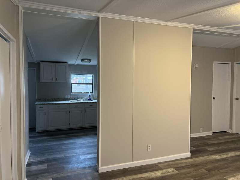 Listing-1398-Photo-067bc8bd-07b8-4c32-a1d6-1a5ca74d43d4.jpg