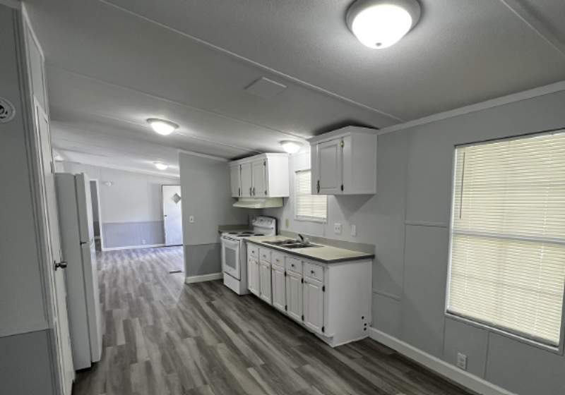 Listing-1558-Photo-9f84015b-8065-4ed7-8354-e7300b6fd968.png
