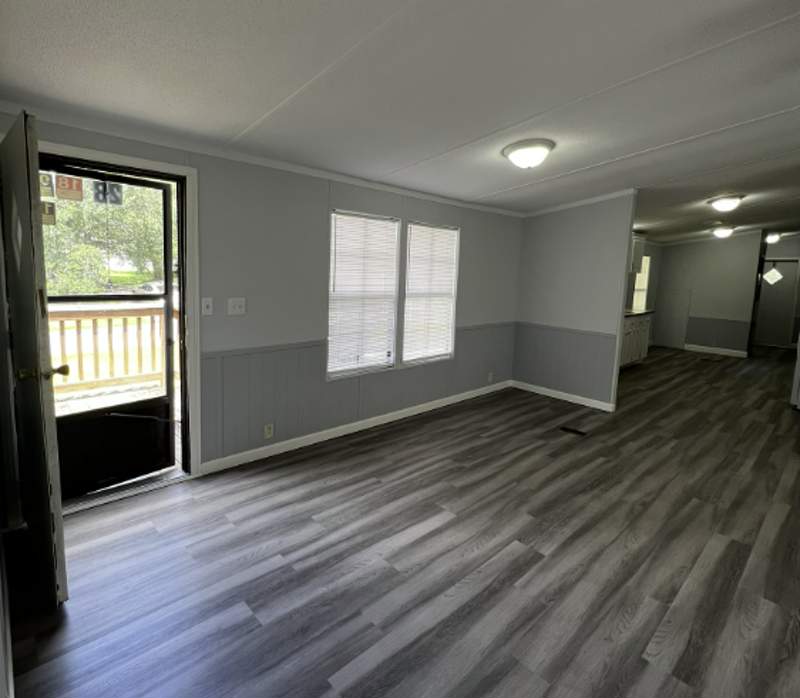 Listing-1558-Photo-ec4cdc44-c91f-494a-b520-2bef82bddf38.png